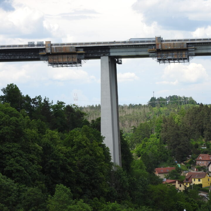 X:\FOTO-VIDEO\01-Mosty silniční\Vysočina\01-Most Vysočina-rozšíření\2021-FOto publikace\publikace\Doplnění foto\naše\